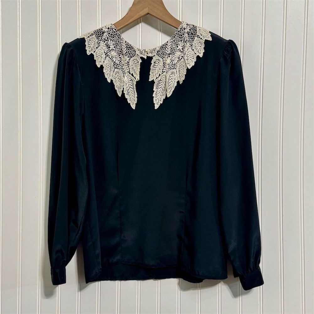 VTG 80s Petite Sentiments Black Blouse White Lace Collar Goth Dark Academia 8